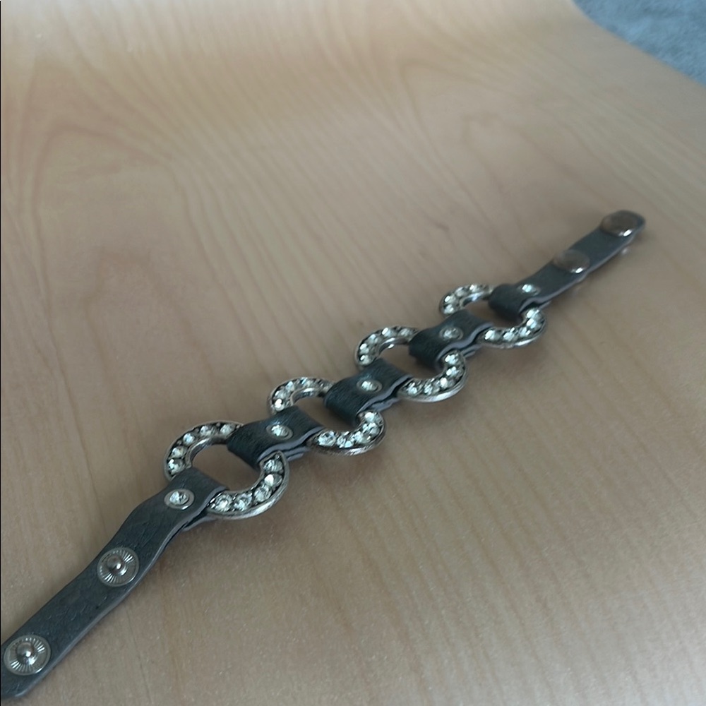 Guang Tong Bracelet
